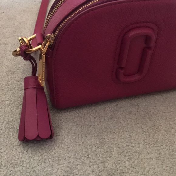 NWOT Marc Jacobs Dark Magenta Leather Bag - Picture 2 of 9